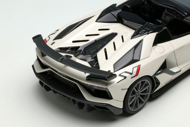 EM515A MakeUp EIDOLON 1:43 Lamborghini Aventador SVJ Roadster 2019 Nireo wheel Matt Pearl White