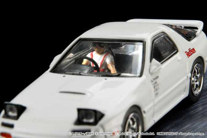 HJ641043DW Hobby JAPAN 1:64 RX-7 FC3S RedSuns Ryosuke Takahashi Diorama Set