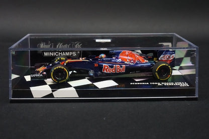 1:43 MINICHAMPS 417160033 Scuderia Toro Rosso STR11 M.Verstappen 2016