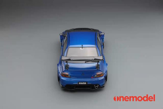 20C03-22 onemodel 1:18 Mitsubishi Voltex EVO IX Carbon Bonnet Version Blue