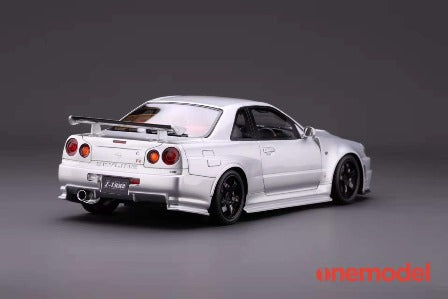 22A01-07 onemodel 1:18 Nissan NISMO R34 GT-R Z-tune Silver