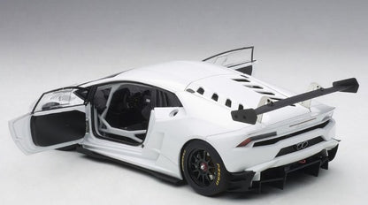 81557 AUTOart 1:18 Lamborghini Huracan LP620-2 Super Trofeo 2015 White