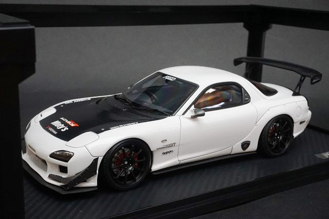 1:18 ignition model IG2047 Mazda RX-7 FD3S FEED White model car