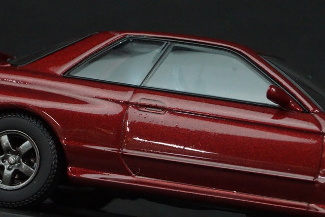 1:43 KYOSHO K03221R Nissan Skyline GT-R (BNR32) Red Pearl Metallic