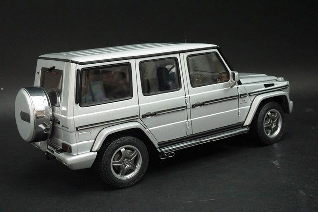 1:18 AUTOart 76247 Mercedes Benz G55 AMG Silver model car