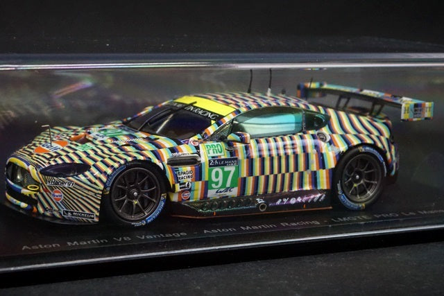 1:43 SPARK S4666 Aston Martin V8 Vantage Le Mans 2015 #97 D.Turner-S.Mucke-R.Bell