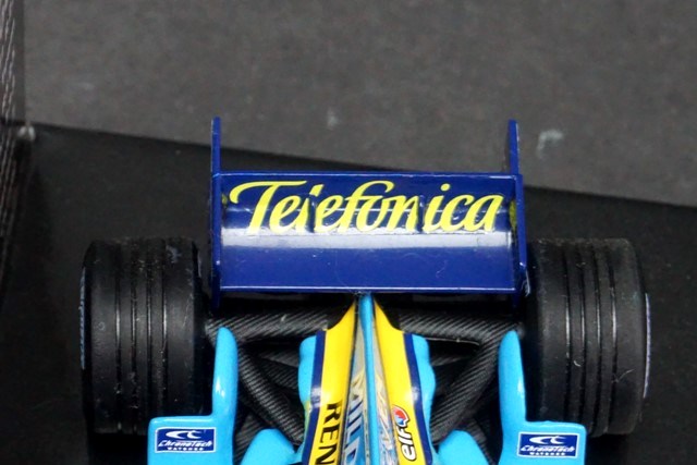 1:43 MINICHAMPS 436050005 Renault F1 Team R25 2005 World Champion #5 F.Alonso