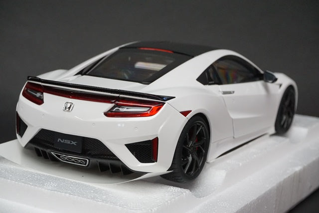 1:18 AUTOart 73231 Honda NSX (NC1) White