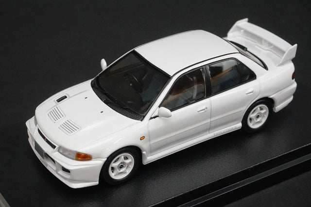 1:43 HPI 8561 Mitsubishi Lancer Evolution III Scortier White model car