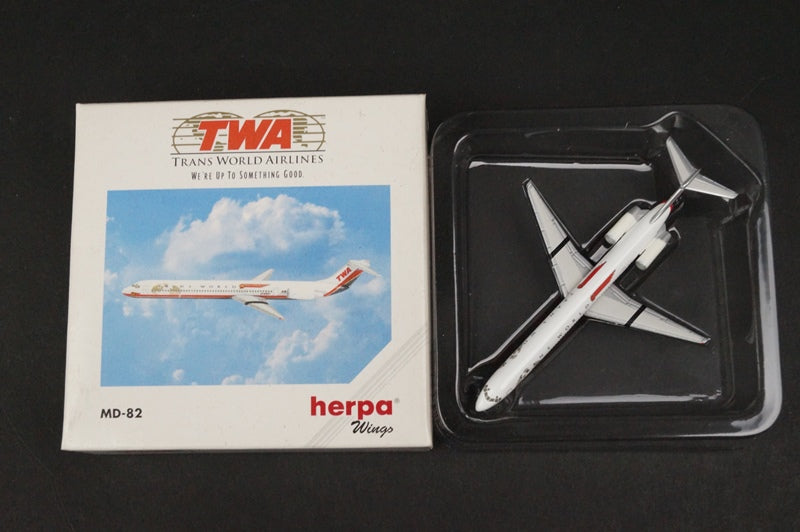 1:500 MD-82 TWA Trans World Airlines EI-BWD 511247 Herpa Airplane model