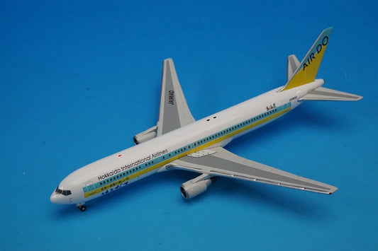 1:400 B767-300ER Hokkaido International Airlines AIR DO Hokkaido Hakodate JA98AD GJ70738 Gemini airplane model