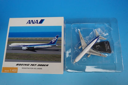 1:400 B767-300ER ANA JA8286 NH40041 ANA