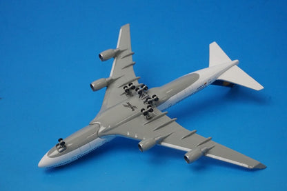 1:500 B747-400 Lufthansa 50th Dusseldorf D-ABVH 517683 Herpa