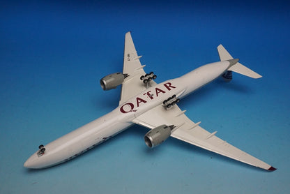 1:200 A350-1000 Qatar Airways A7-ANA 559232 Herpa