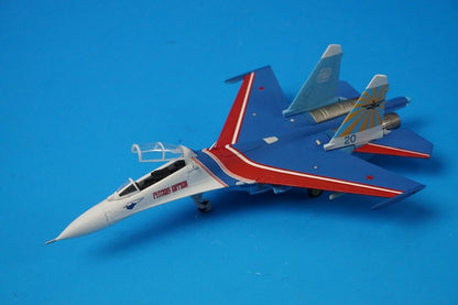 1:200 SU-27UB Flanker Russian Air Force Aerobatic Team Russian Knights Open Cockpit 551816 Herpa