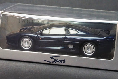 1:43 SPARK S0767 Jaguar XJ220 1992 Metallic Blue model car