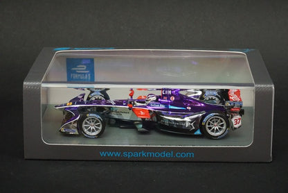 1:43 SPARK S5911 DS Virgin Racing Formula E Team New York ePrix Season 3 2016-2017 #37 A.Lynn