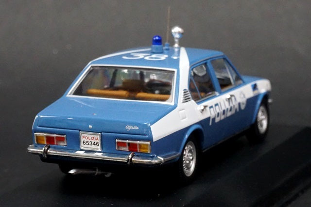 1:43 MINICHAMPS 400120291 Alfa Romeo Alfetta 1972 POLIZIA