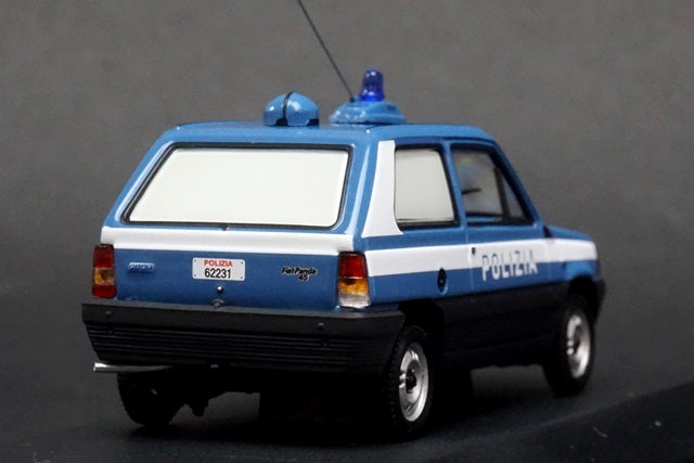 1:43 MINICHAMPS 400121490 Fiat Panda Fiat Panda 1980 Polizia