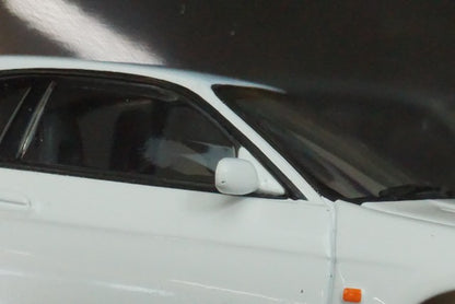 1:43 EBBRO 44186 Nissan Skyline GT-R R33 Vspec 1995 White