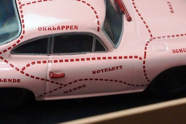 1:43 MINICHAMPS 430062326 Porsche 356C Coupe Pink Pig