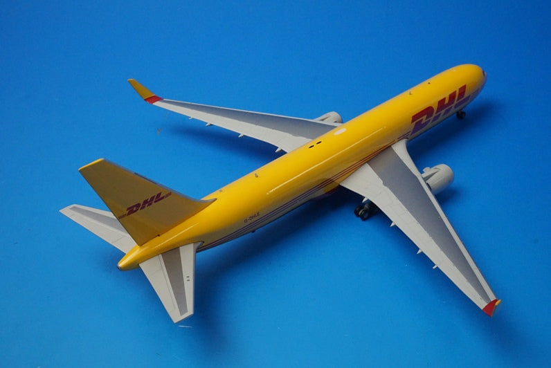 1:200 B767-300 DHL G-DHLE 10068 Gemini airplane model