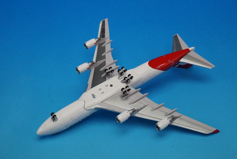 1:400 B747-400ER Qantas VH-OEH GJQFA1928 Gemini airplane model