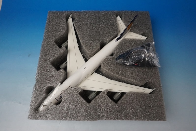 1:200 B747-400 Lufthansa Lower Saxony D-ABVZ 550031 Herpa