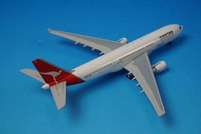 1:400 A330-200 Qantas City flyer VH-EBA GJQFA378 Gemini