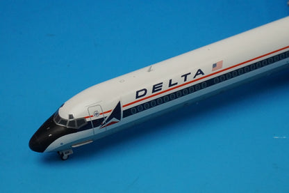 1:200 MD-90 DELTA airlines N916DN G2DAL043 Gemini airplane model