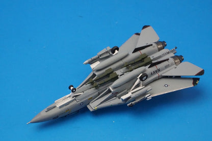 1:200 F-14A USN VF-154 Black Knights 2000 22053 Gulliver