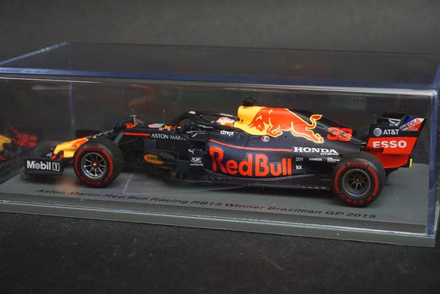 1:43 SPARK S6046 Aston Martin Red Bull Racing RB15 Brazilian GP 2019 #33 M.Verstappen