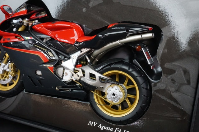 1:12 MINICHAMPS 122121700 MV Agusta F4 Tamburini 2005 Black/Rad