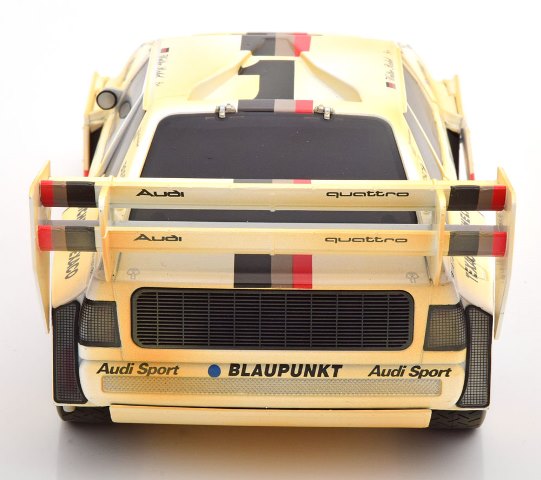 CMR190 CMR 1:18 Audi Sport Quattro S1 Winner Pikes Peak 1987 Dirt Look Version Roehrl