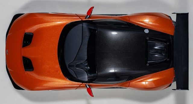 70264 AUTOart 1:18 Aston Martin Vulcan Metallic Orange model car