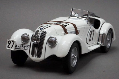 1:18 AUTOart 83945 BMW 328 Roadster Le Mans 1939 #27 model car