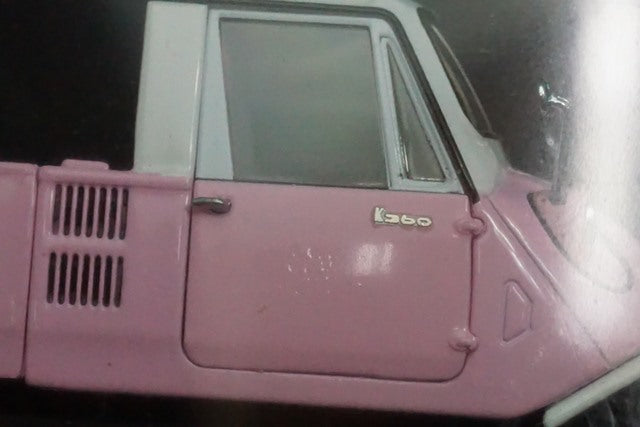 1:43 EBBRO 44412 Mazda K360 1962 Pink/White