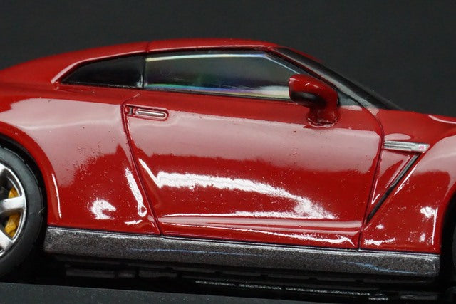 1:43 KYOSHO K03741R Nissan GT-R R35 2008 Vibrant Red model car