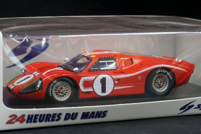 1:43 SPARK 43LM67 Ford GT Mk4 Le Mans 24h winner 1967 #1