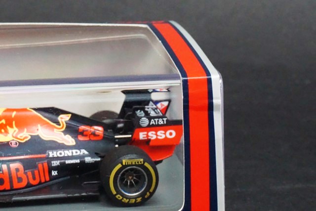 1:43 SPARK SPARK S6093 Aston Martin Red Bull Racing RB15 German GP Winner 2019 #33