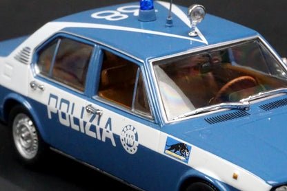 1:43 MINICHAMPS 400120291 Alfa Romeo Alfetta 1972 POLIZIA