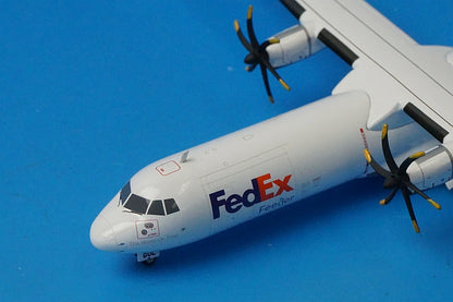 1:200 ATR72-600F FedEx EI-GUL G2FDX975 Gemini airplane model