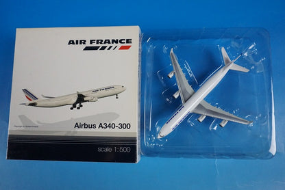 1:500 A340-300 Air France F-GLZU 504676 Herpa Airplane model