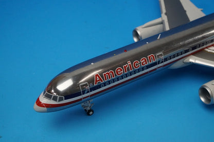 1:200 B757-200 AA American 2010s N657AM G2AAL985 Gemini