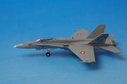 1:200 F A-18C Hornet Swiss Air Force F-18 Demo Team 554718 Herpa