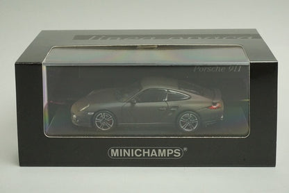 1:43 MINICHAMPS 436069000 Porsche 911 997 II 2010 Matt Gray Linea Opaca No.2