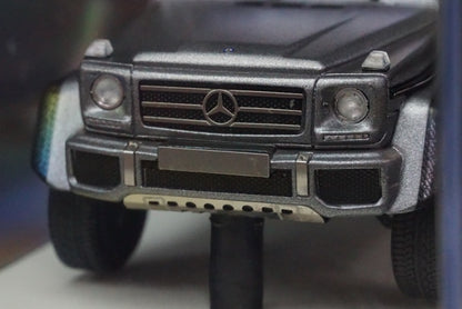 1:43 SPARK S4909 Mercedes Benz G550 4x4 2 2016 model car