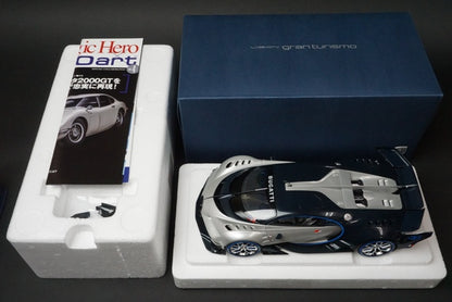 1:18 AUTOart 70987 Bugatti Vision Gran Turismo Metallic Silver/Blue Carbon model car