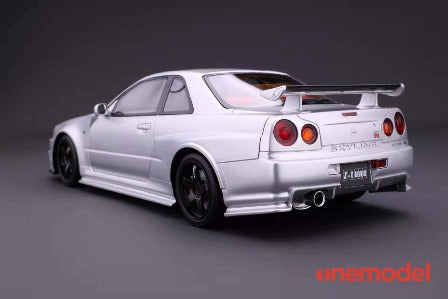 22A01-07 onemodel 1:18 Nissan NISMO R34 GT-R Z-tune Silver