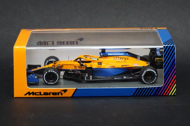 1:43 SPARK S7689 McLaren MCL35M Italy GP 2021 Winner #3 D.Ricciardo w/Pit Board